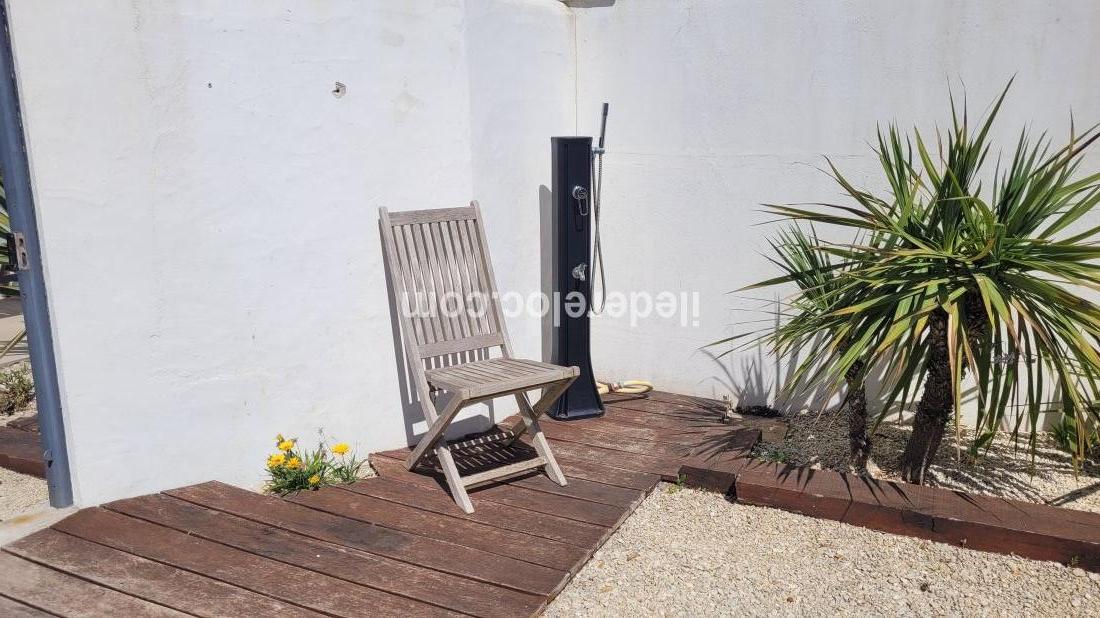Photo 18: An accomodation located in Les Portes-en-R&eacute; on ile de R&eacute;.