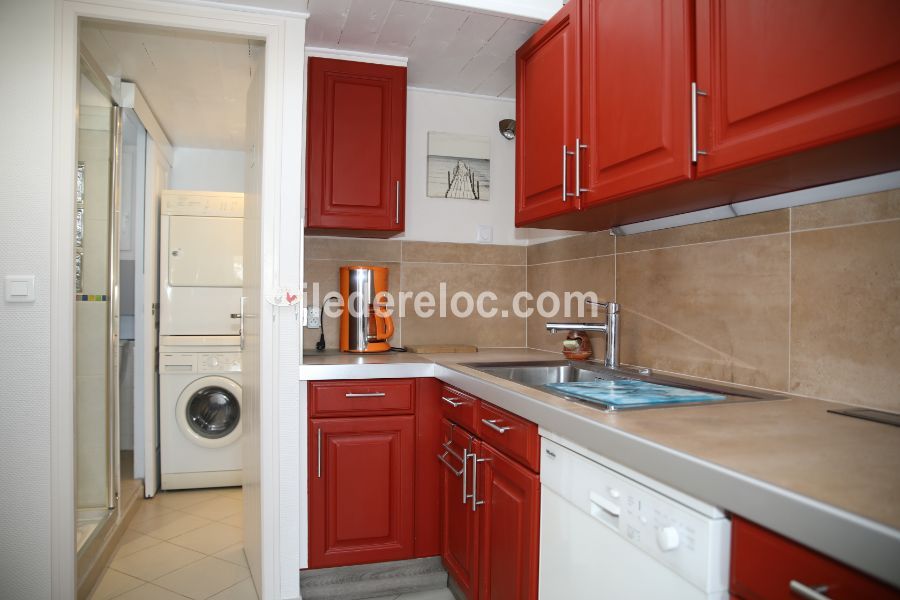 Photo 15: An accomodation located in Les Portes-en-R&eacute; on ile de R&eacute;.