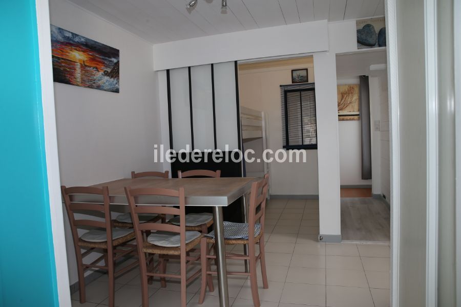 Photo 5: An accomodation located in Les Portes-en-R&eacute; on ile de R&eacute;.