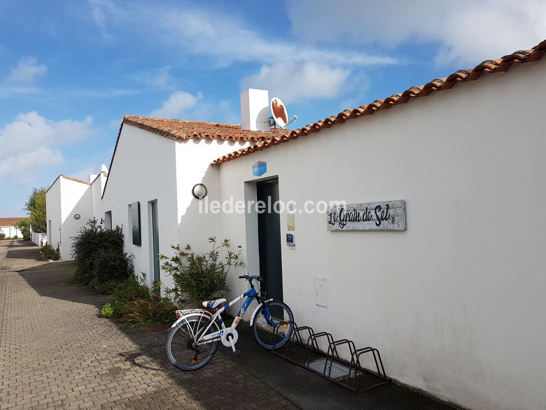 Photo 22: An accomodation located in Les Portes-en-Ré on ile de Ré.