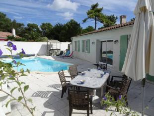 Ile de Ré:Villa with pool - 6 people - enclosed site - wifi