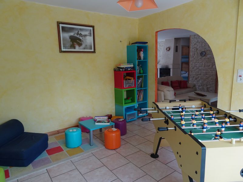 Photo 6: An accomodation located in Sainte-Marie-de-Ré on ile de Ré.