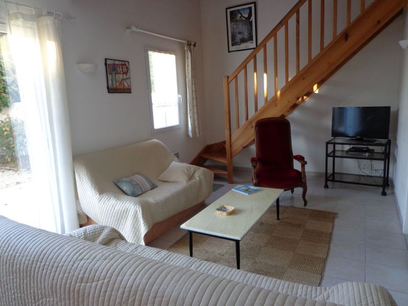 Photo 2: An accomodation located in Saint-Martin-de-Ré on ile de Ré.