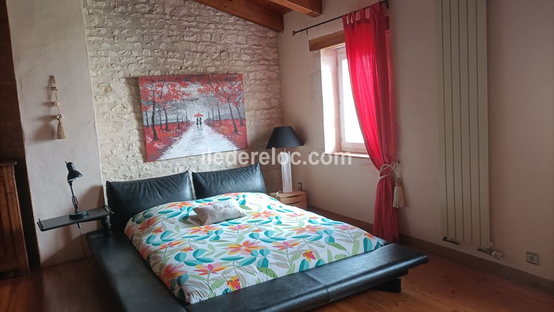 Photo 5: An accomodation located in Sainte-Marie-de-Ré on ile de Ré.