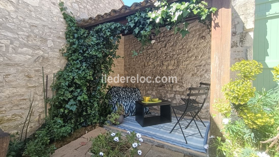 Photo 41: An accomodation located in Sainte-Marie-de-R&eacute; on ile de R&eacute;.