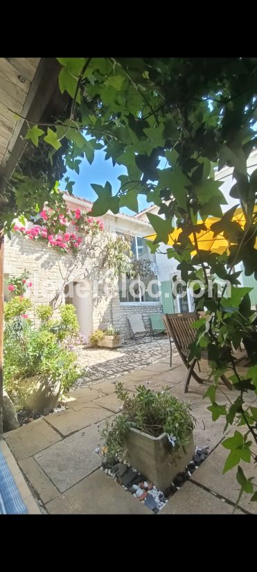 Photo 39: An accomodation located in Sainte-Marie-de-R&eacute; on ile de R&eacute;.