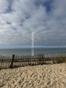 Ile de R&eacute;:Single storey house - 100m beach - 300m center - quiet
