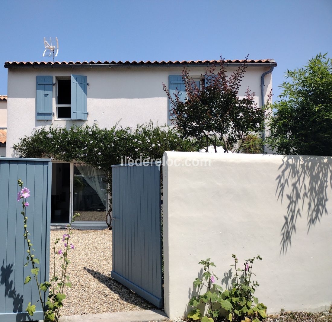 Photo 1: An accomodation located in Les Portes-en-Ré on ile de Ré.