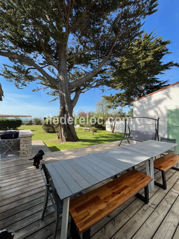 Photo 47: An accomodation located in Saint-Martin-de-Ré on ile de Ré.