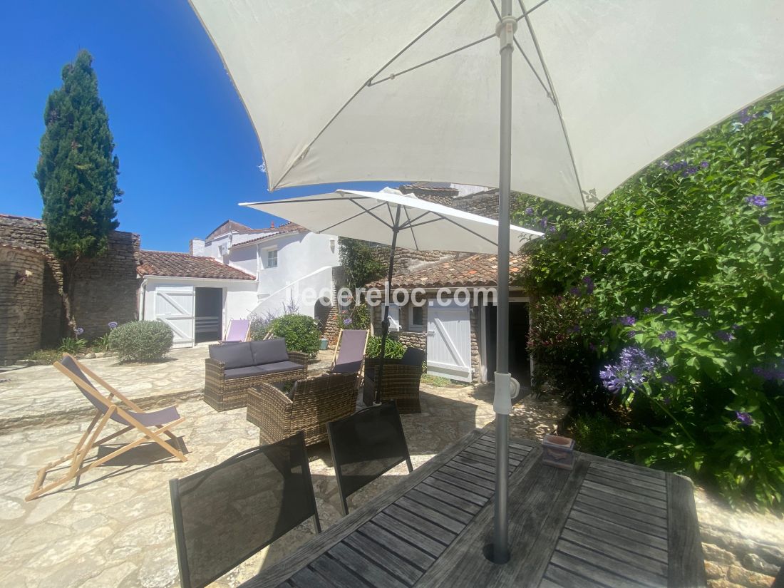 Photo 5: An accomodation located in Les Portes-en-Ré on ile de Ré.