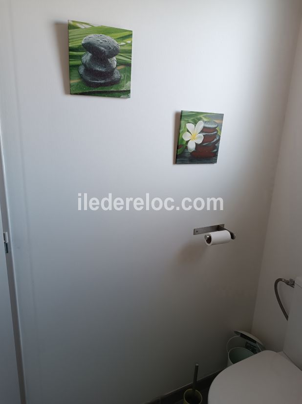 Photo 12: An accomodation located in Le Bois-Plage-en-Ré on ile de Ré.
