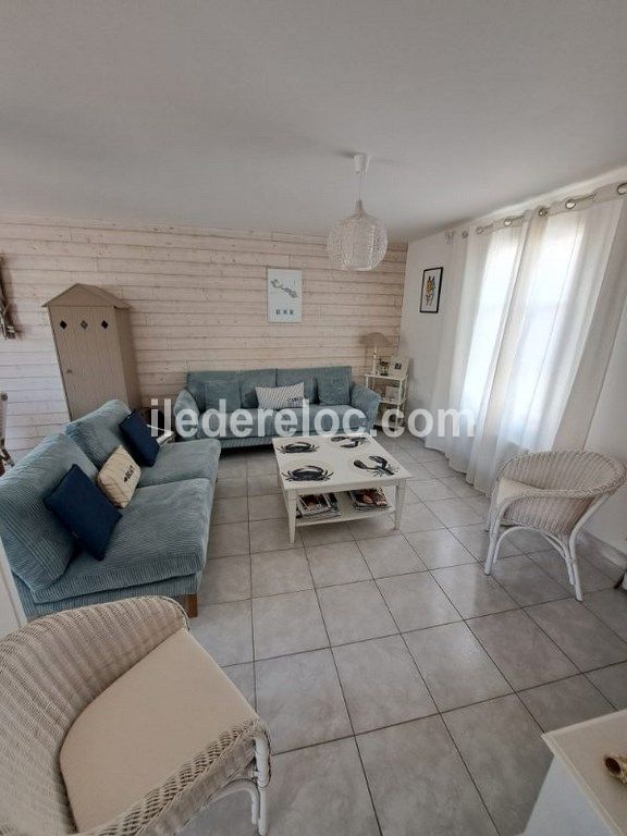 Photo 6: An accomodation located in La Flotte-en-R&eacute; on ile de R&eacute;.