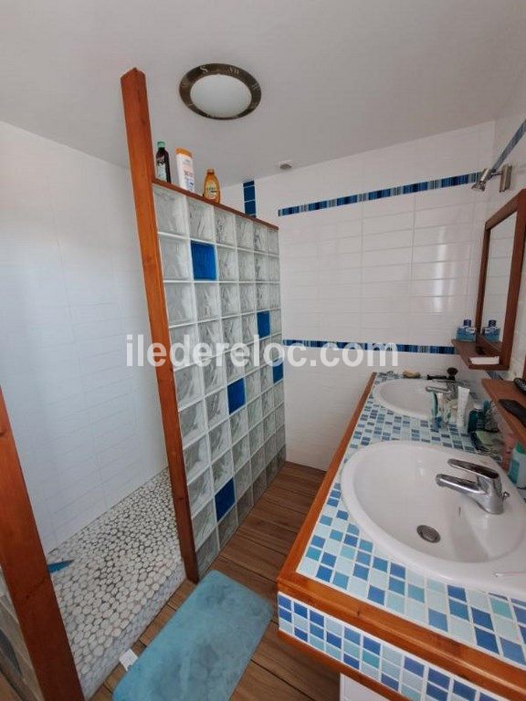 Photo 14: An accomodation located in La Flotte-en-R&eacute; on ile de R&eacute;.