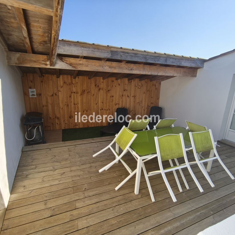 Photo 12: An accomodation located in Le Bois-Plage-en-R&eacute; on ile de R&eacute;.