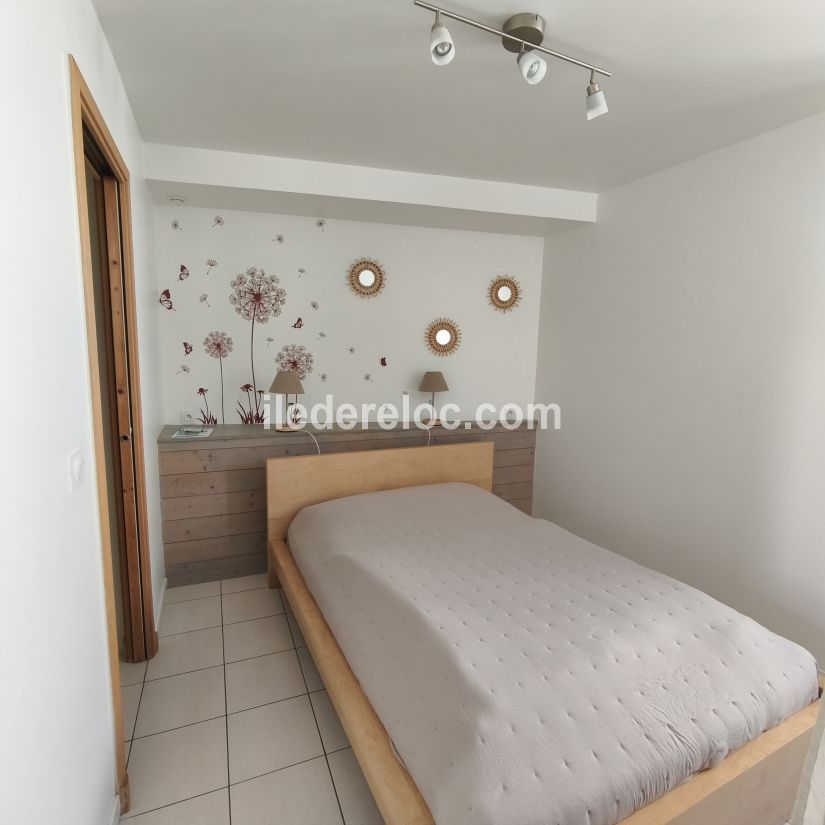Photo 6: An accomodation located in Le Bois-Plage-en-R&eacute; on ile de R&eacute;.