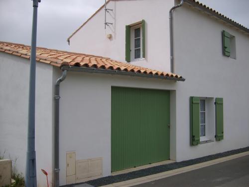 Photo 17: An accomodation located in La Flotte-en-Ré on ile de Ré.