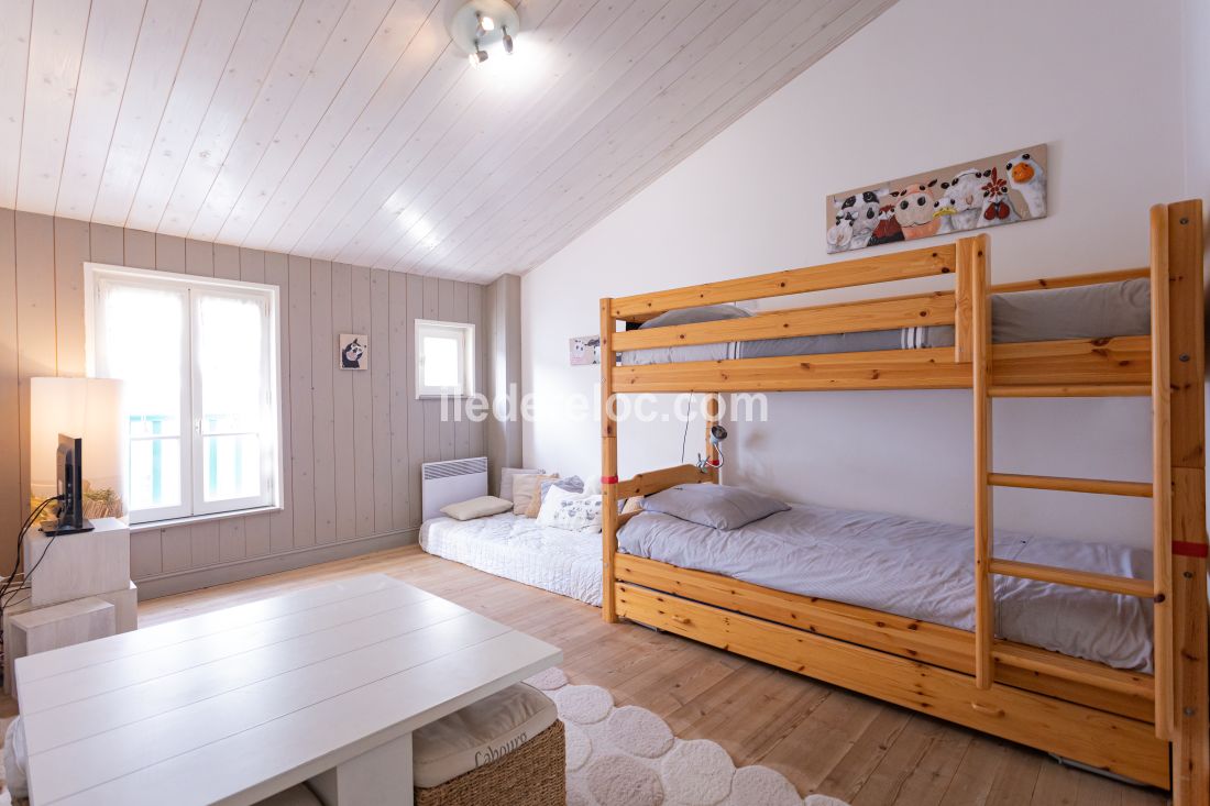 Photo 4: An accomodation located in La Flotte-en-R&eacute; on ile de R&eacute;.