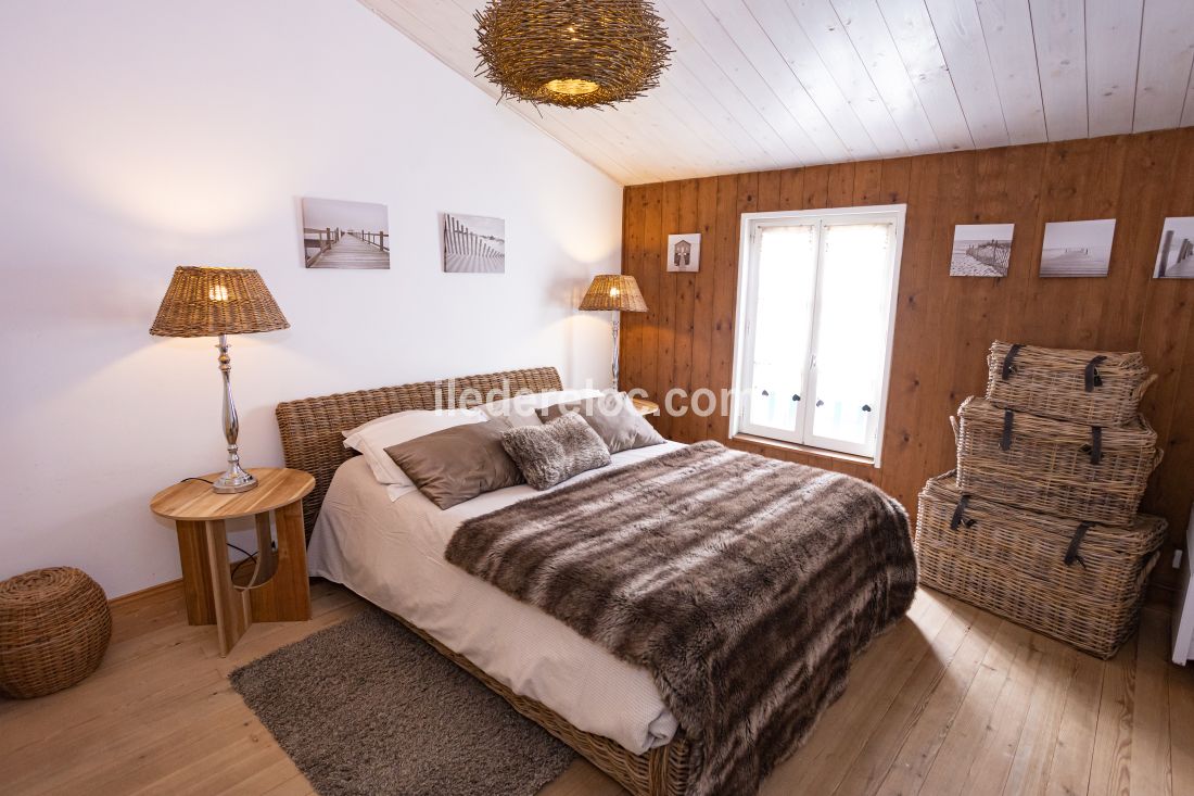 Photo 5: An accomodation located in La Flotte-en-R&eacute; on ile de R&eacute;.