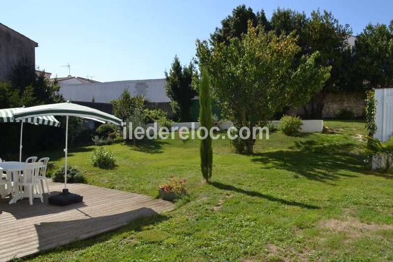 Photo 7: An accomodation located in Saint-Martin-de-Ré on ile de Ré.