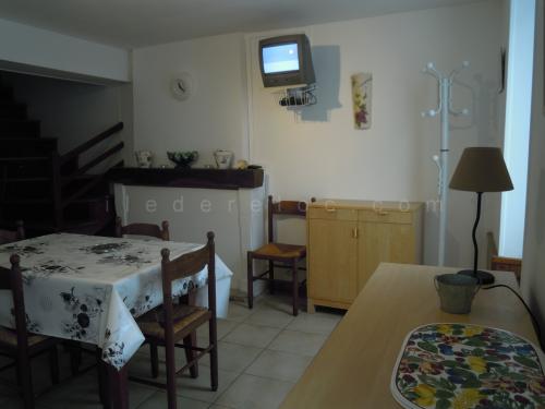 Photo 3: An accomodation located in La Flotte-en-Ré on ile de Ré.