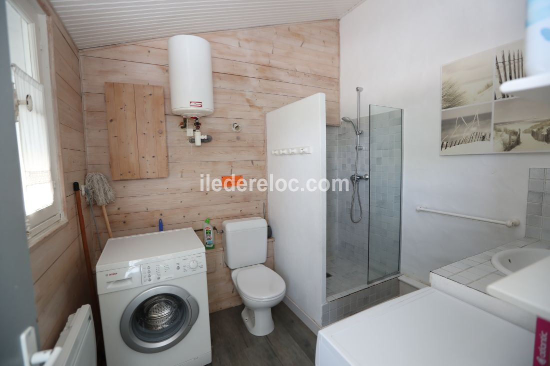 Photo 14: An accomodation located in Les Portes-en-Ré on ile de Ré.