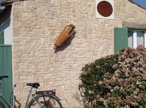 Photo 4: An accomodation located in Le Bois-Plage-en-Ré on ile de Ré.