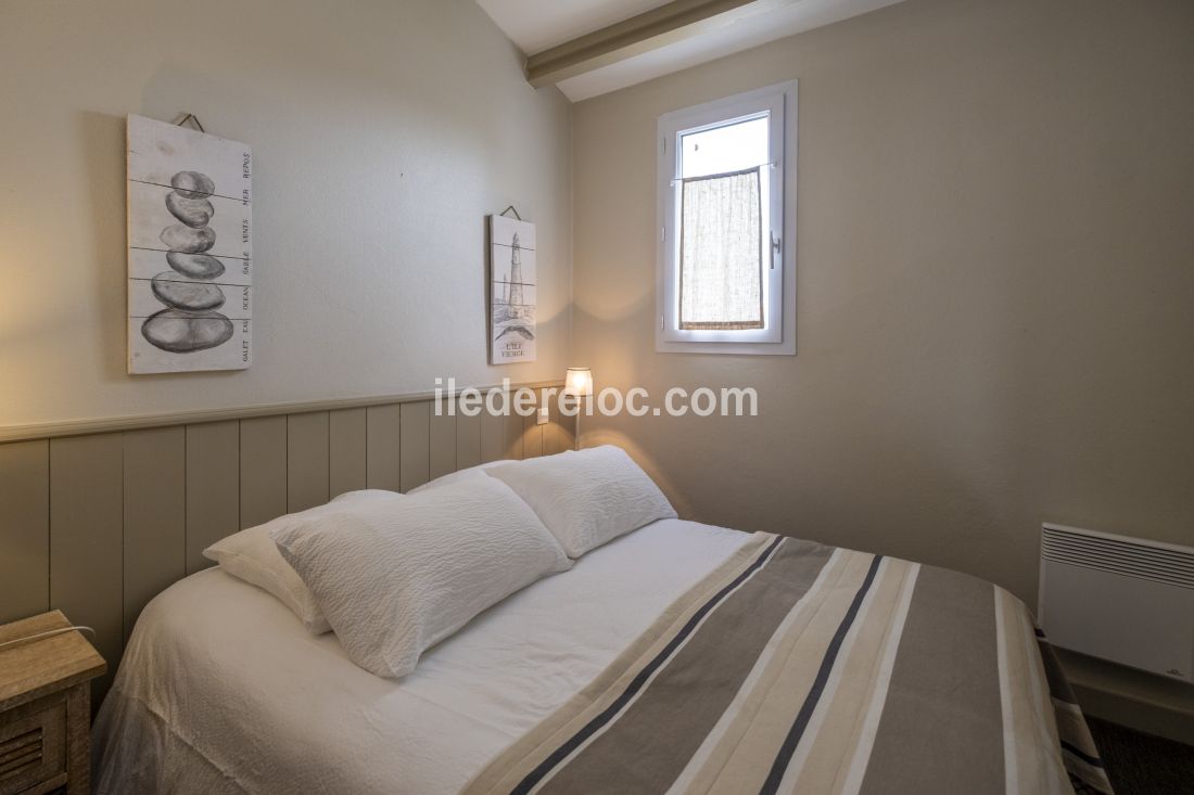 Photo 6: An accomodation located in La Couarde-sur-mer on ile de Ré.