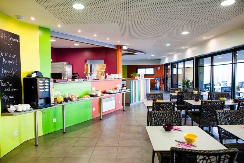 Photo 8: An accomodation located in Sainte-Marie-de-Ré on ile de Ré.