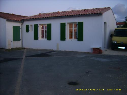 Photo 14: An accomodation located in La Flotte-en-Ré on ile de Ré.