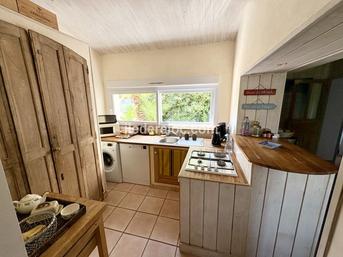 Photo 14: An accomodation located in Loix on ile de R&eacute;.