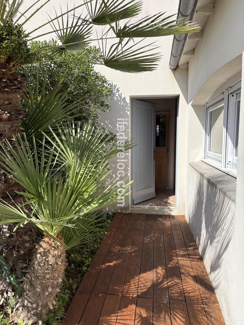 Photo 4: An accomodation located in Loix on ile de R&eacute;.