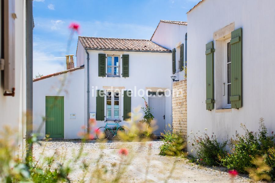 Photo 24: An accomodation located in Le Bois-Plage-en-Ré on ile de Ré.