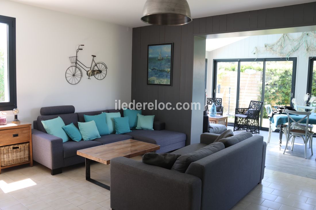 Photo 11: An accomodation located in La Couarde-sur-mer on ile de Ré.