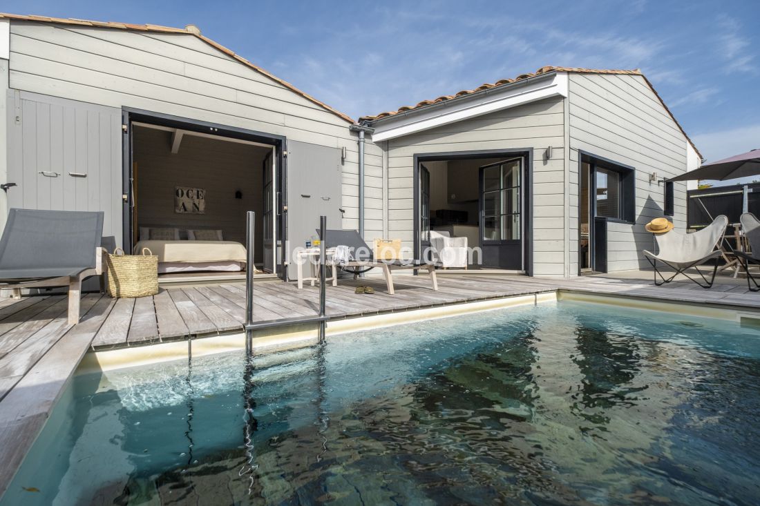 Photo 9: An accomodation located in La Couarde-sur-mer on ile de Ré.