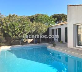 ile de ré Bright house with secure pool and mediterranean garden