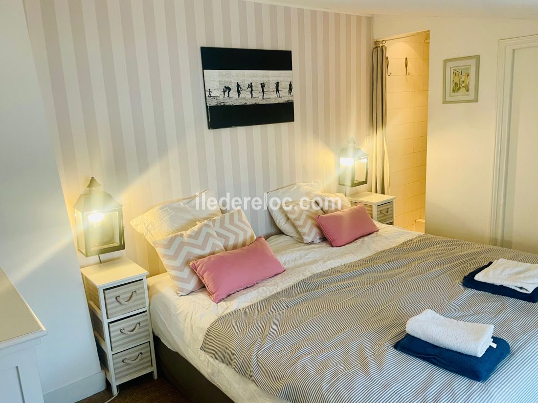 Photo 10: An accomodation located in Loix on ile de R&eacute;.