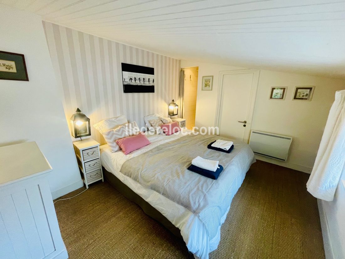 Photo 11: An accomodation located in Loix on ile de R&eacute;.