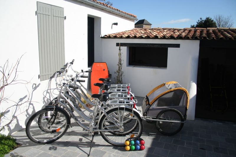 Photo 19: An accomodation located in Saint-Martin-de-Ré on ile de Ré.