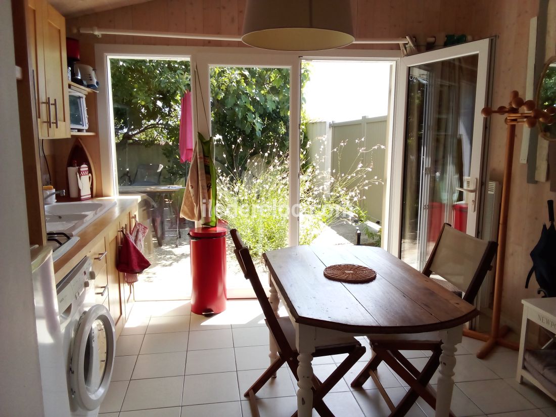 Photo 8: An accomodation located in Saint-Martin-de-Ré on ile de Ré.