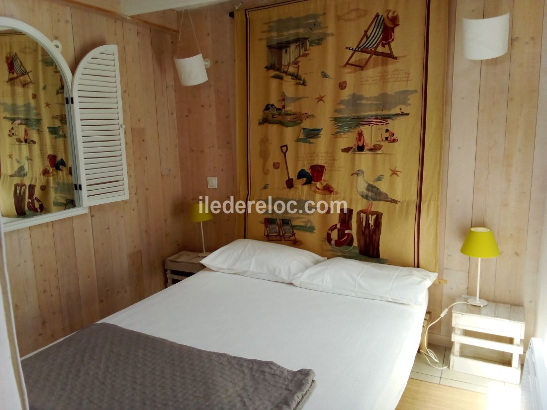 Photo 6: An accomodation located in Saint-Martin-de-Ré on ile de Ré.