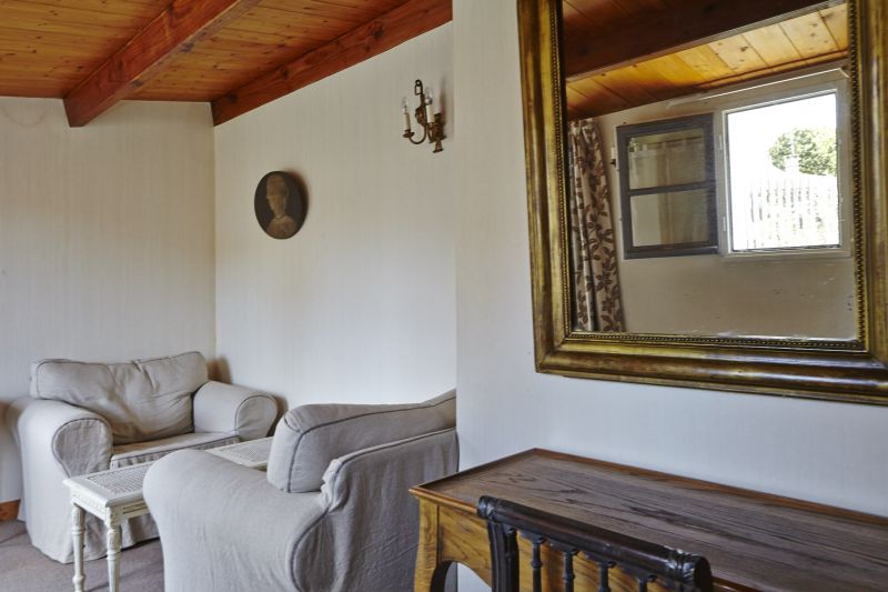 Photo 9: An accomodation located in La Couarde-sur-mer on ile de Ré.
