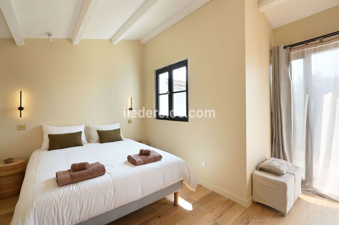 Photo 10: An accomodation located in Les Portes-en-Ré on ile de Ré.