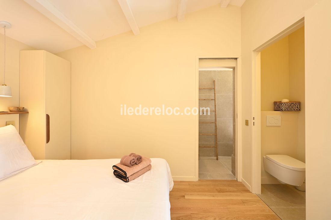 Photo 12: An accomodation located in Les Portes-en-Ré on ile de Ré.