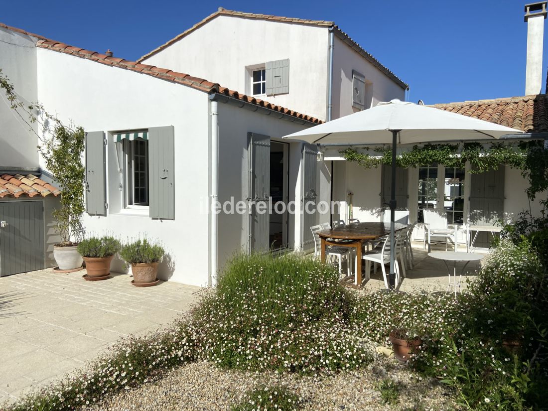 Photo 39: An accomodation located in Le Bois-Plage-en-R&eacute; on ile de R&eacute;.