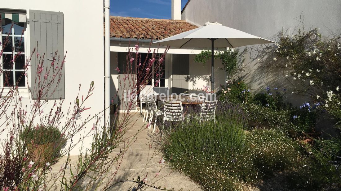 Photo 38: An accomodation located in Le Bois-Plage-en-R&eacute; on ile de R&eacute;.