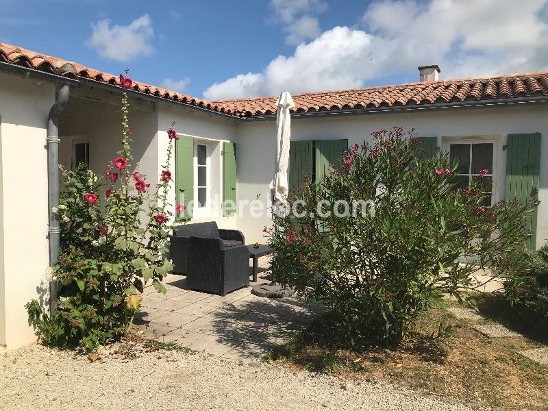 Photo 4: An accomodation located in Le Bois-Plage-en-Ré on ile de Ré.