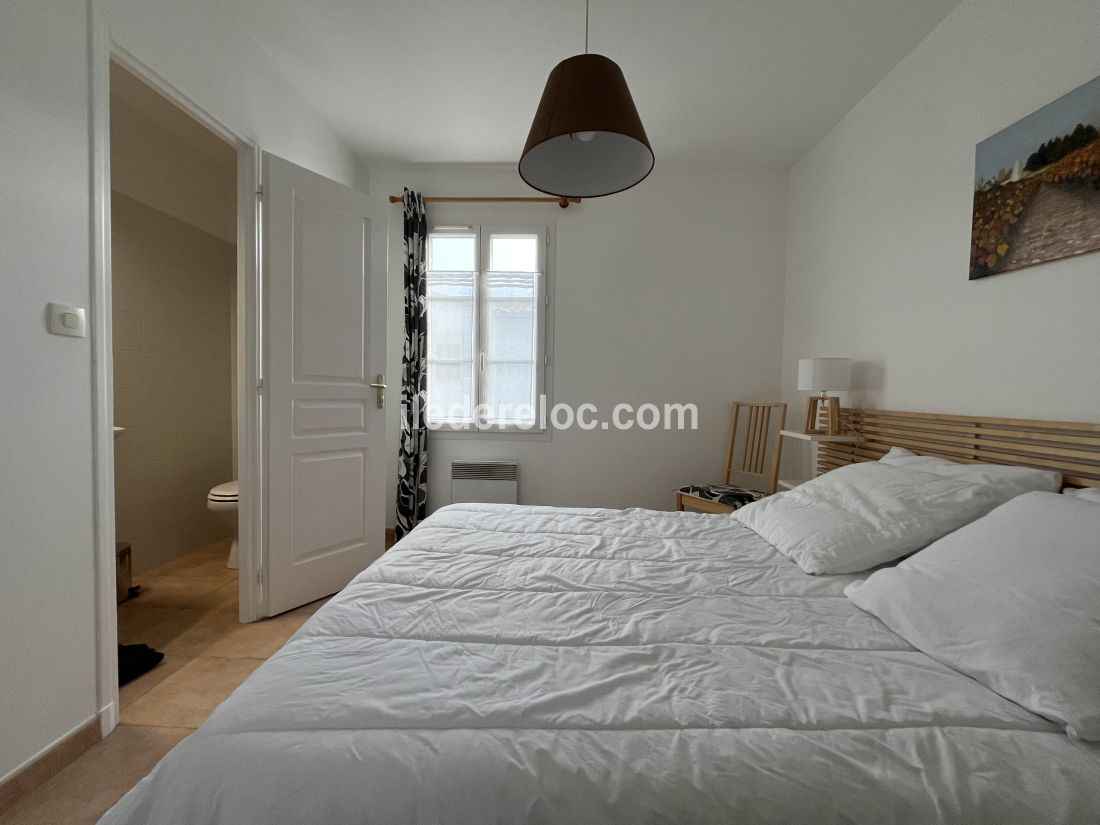 Photo 13: An accomodation located in Le Bois-Plage-en-R&eacute; on ile de R&eacute;.