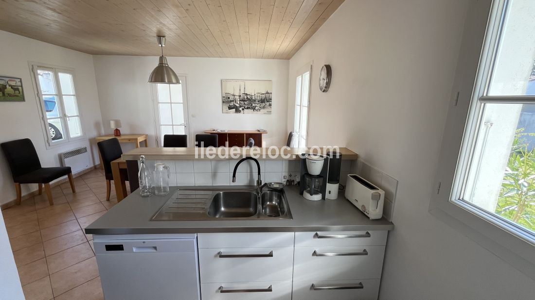 Photo 17: An accomodation located in Le Bois-Plage-en-R&eacute; on ile de R&eacute;.