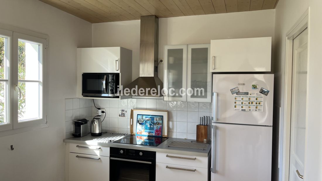 Photo 16: An accomodation located in Le Bois-Plage-en-R&eacute; on ile de R&eacute;.