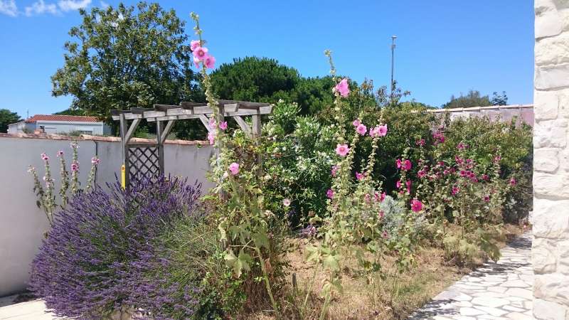 Photo 14: An accomodation located in Rivedoux-Plage on ile de Ré.